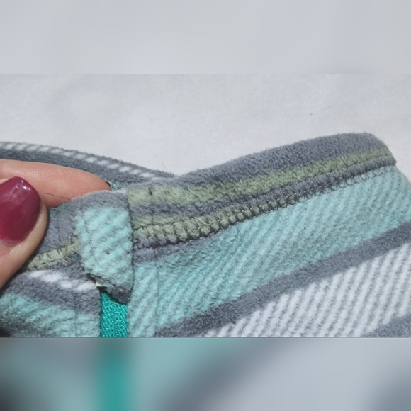 New Eddie Bauer Quarter Zip Soft Fleece Pullover - Picture 4 of 8